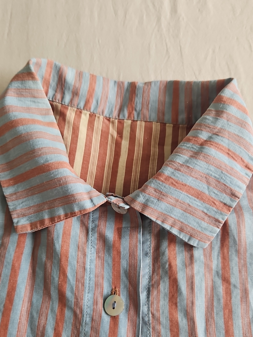 Striped Striped Colorblock Button-Up Top - Picture 6 of 7